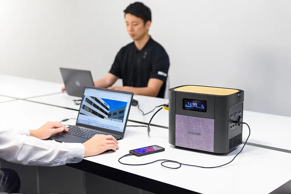 KOSHIN（工進）発電×蓄電セット－カセットガス式インバーター発電機 GV-9ig／ポータブル電源 BPS-6L｜インジケーター搭載／国土交通省超低騒音型建設機械指定／リン酸鉄リチウムイオンバッテリー搭載（充放電サイクル約4000回）コンセント挿しっぱなしパススルー充電完全対応／停電時の自動直接給電EPS機能搭載