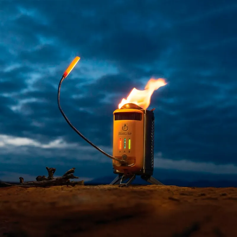 BioLite（バイオライト）キャンプストーブ2 PLUS《フルセット》