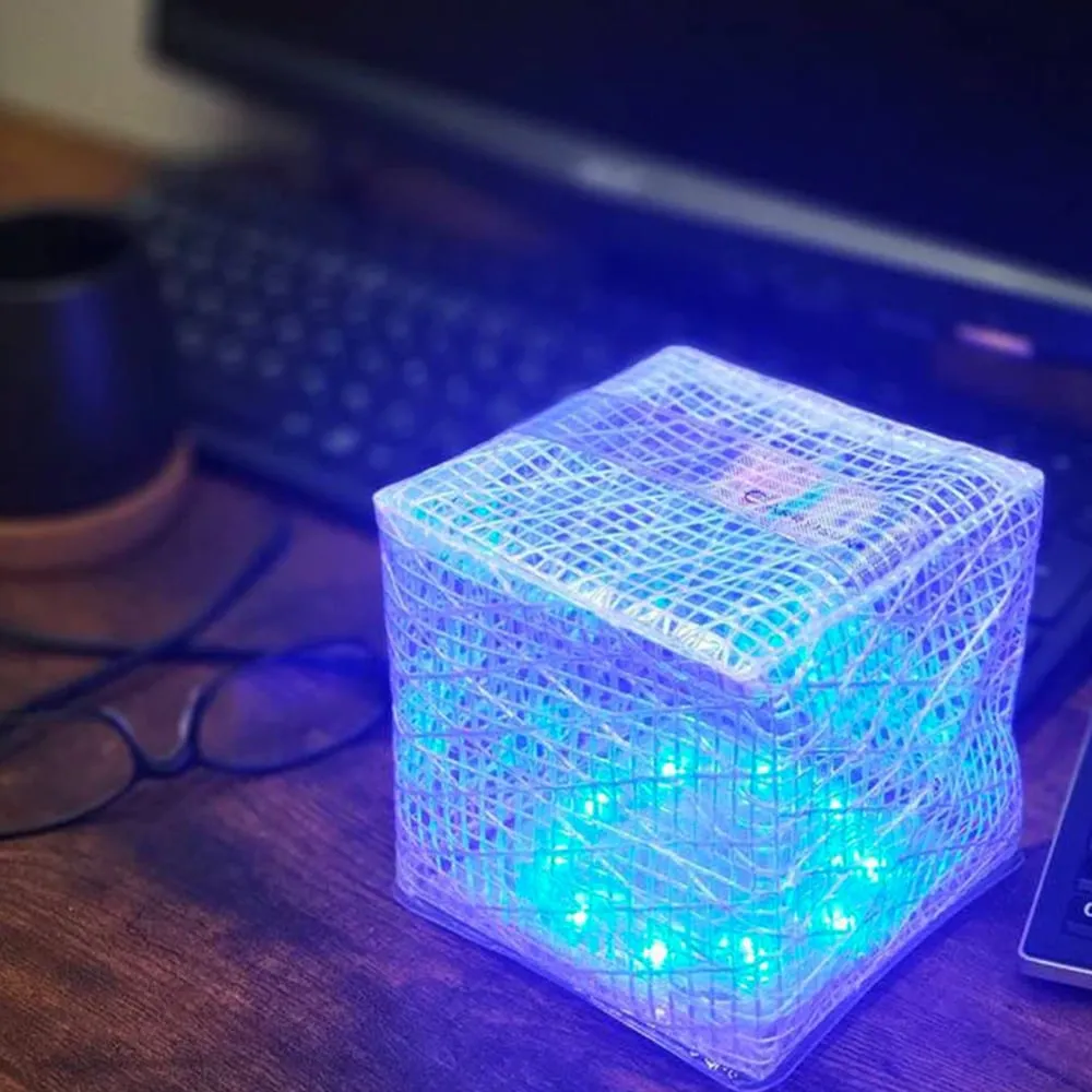 2024年最新入荷CarryTheSunキャリーザサン充電式LEDランタン2個 2024年最新入荷☆CarryTheSunキャリーザサン充電式LEDランタン2個