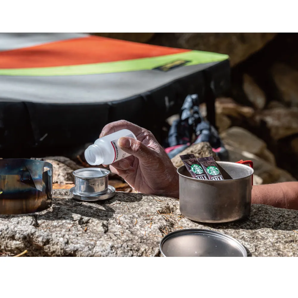 エバニュー(EVERNEW) ブルーノート・アルコール・ストーブ 5点セット [BLUENOTEstove set×1 / Ti400FD Cup×1 / ポリ丸ボトル50ml×1 / NPクッカーケース400FD×1 / 安全マッチ×1]