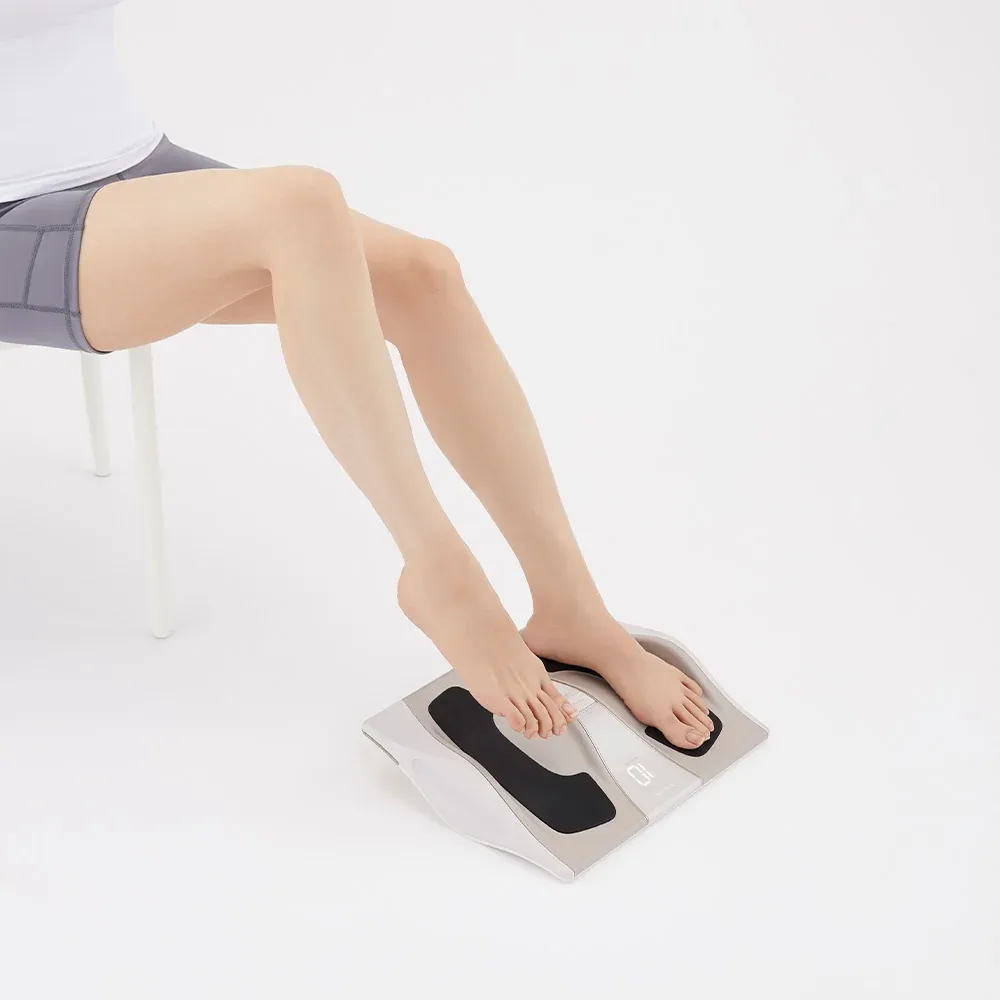 逃げるために運動する] SIXPAD Foot Fit 3（シックスパッド