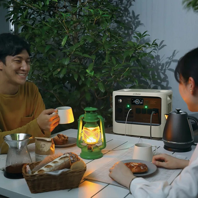 Victorポータブル電源 BN-RF1500・BN-RF1100 （容量1536Wh・1152Wh/DC出力口1/AC出力口4/USB出力口6）｜リン酸鉄リチウムイオンバッテリー搭載（電池長寿命3000サイクル）で1500W越の大容量ハイパフォーマンスモデル（コンセント挿しっぱなしパススルー充電完全対応）