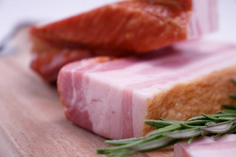 《金賞》特選ベーコン　ブロック　300ｇ