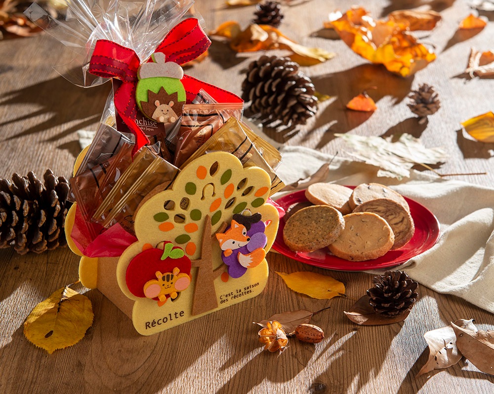 秋ギフト もぐもぐの木 秋の贈り物 可愛いクッキーギフト お菓子 プレゼント フランシーズ セルビスライフデザイン 手土産 焼き菓子 洋菓子 詰め合わせギフト クッキー詰め合わせ 各種お祝い お菓子の販売 Selvice Lifedesign