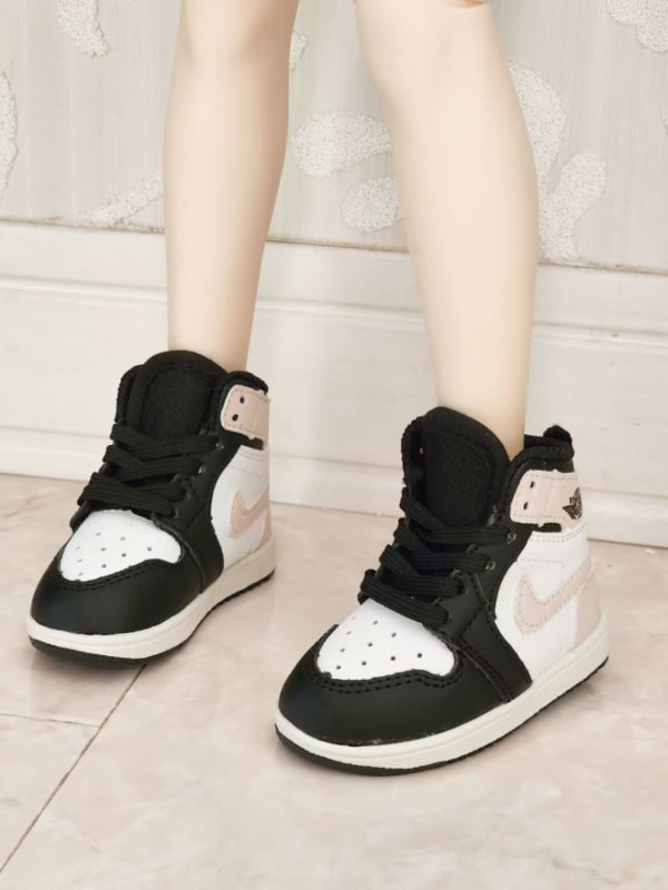 即納品(靴)KT-XL-216【jxg】1/3用運動靴（8.5*3.4ｃｍ）