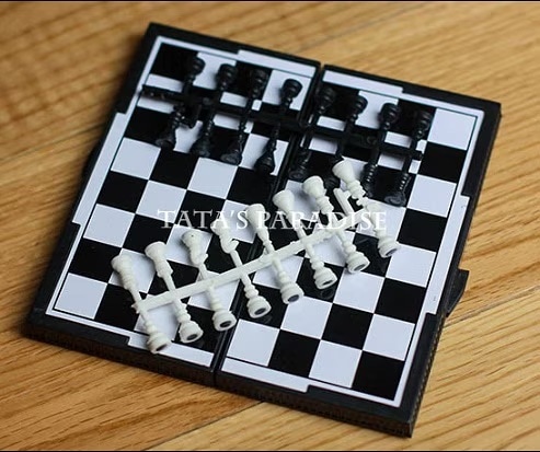 即納品(小物)KM0501【TATA】フリーサイズ 小道具チェス(コマ白黒)