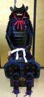 フルセット甲冑組立キット　黒色二枚胴具足　　武将『和』　　　　　　鋳物風　塗装仕上げ