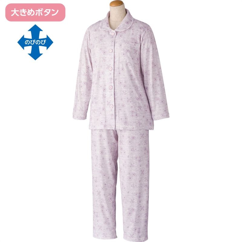 大きめボタンのびのびストレッチパジャマ