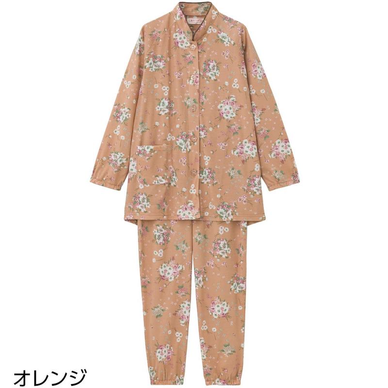 大きめボタンパジャマ