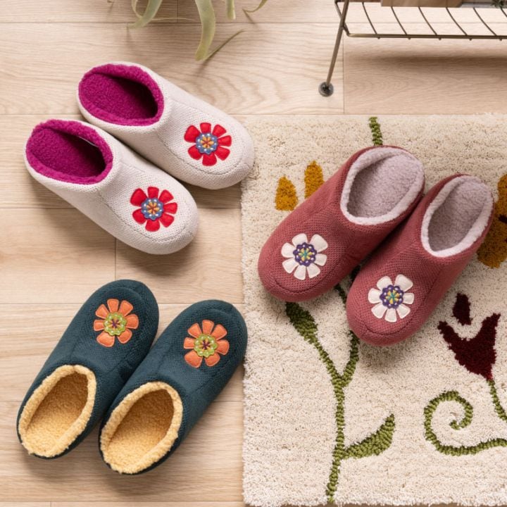 ホコモモラ インペリアル スリッパ 約22～24cm ベージュ/グリーン/レッド