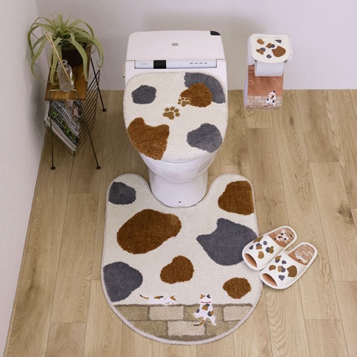 SDS 和にゃんこ ミケ トイレ4点セット ロングトイレマット+兼用フタカバー（普通便座＆温水洗浄・暖房便座兼用）+スリッパ+ペーパーホルダーカバー ベージュ
