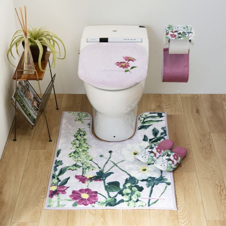 デザイナーズギルド アルテミシア トイレ4点セット 耳長トイレマット+兼用フタカバー+スリッパ+ペーパーホルダーカバー アイボリー/ピンク