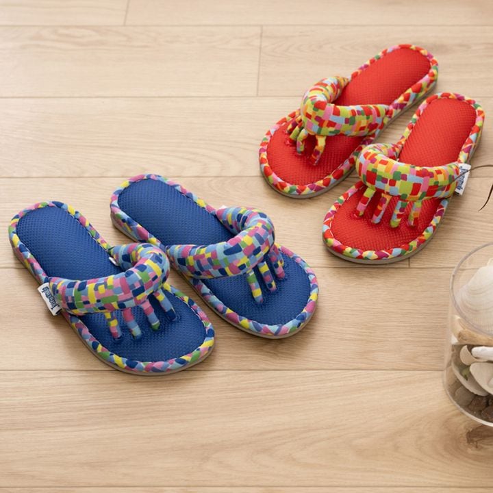 ホコモモラ ラマンチャ 5本指スリッパ 適応サイズ:約22～24cm ブルー/レッド