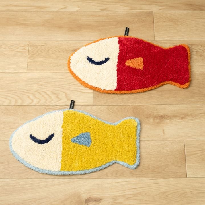 【atsuko.さま】専用！！ アツコマタノ うおっち チェアマット 約22×41cm レッド/イエロー