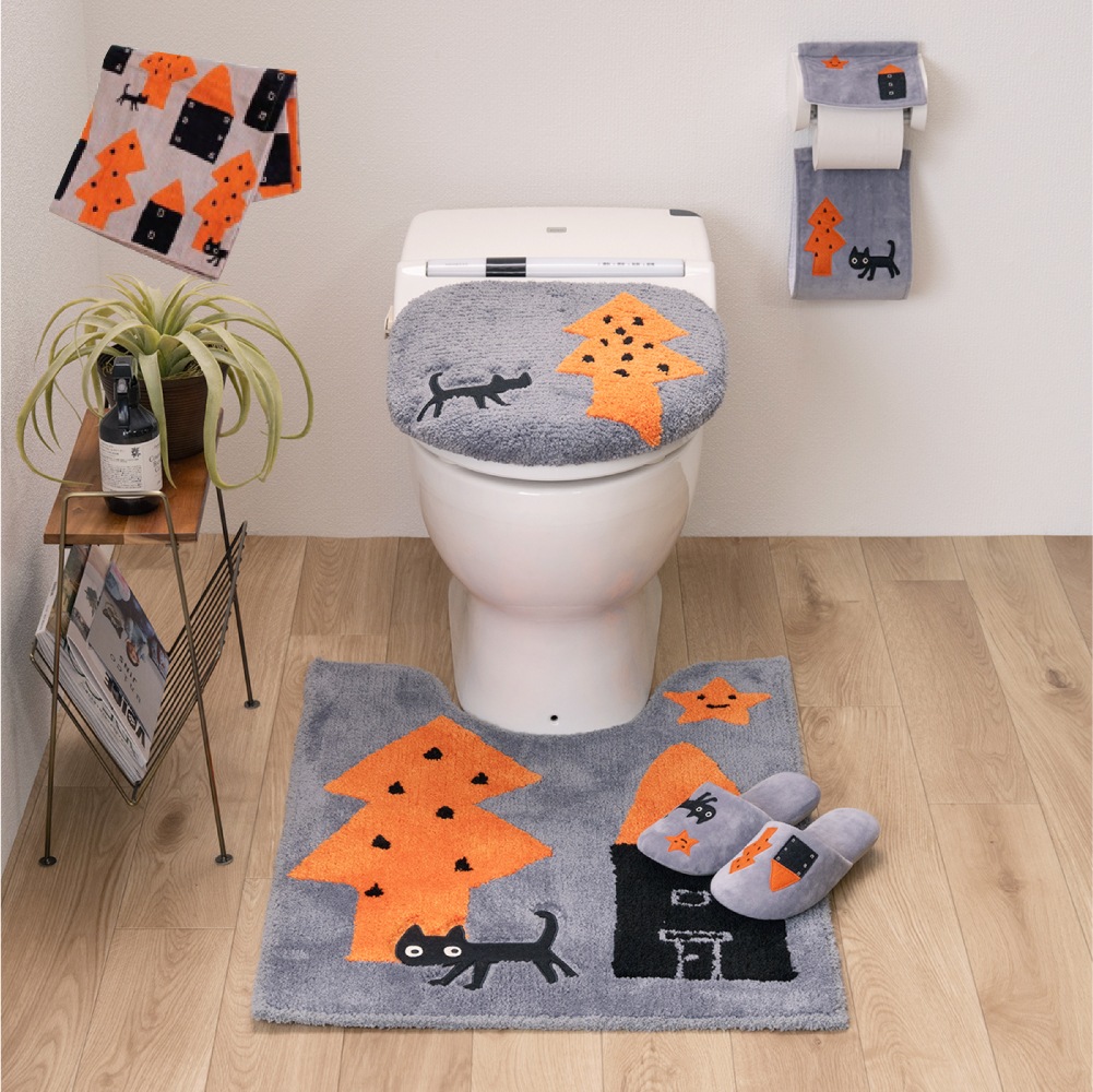 アツコマタノ 迷子のMEME BEBE トイレ5点セット ロングトイレマット+兼用フタカバー(普通便座&温水洗浄・暖房便座兼用)+スリッパ+ペーパーホルダーカバー+ハンドタオル ブルー/アイボリー
