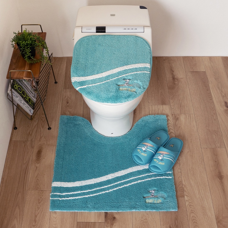 ブルー色　PEANUTS スヌーピー　トイレマットセット新品 6日までセール ブルー色 PEANUTS スヌーピー トイレマットセット