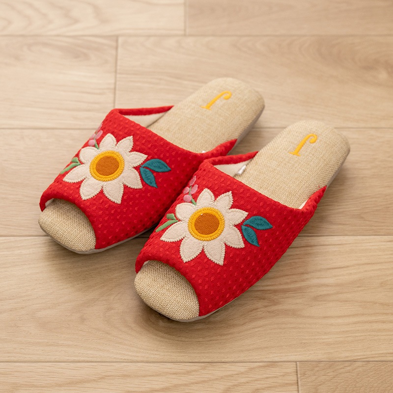 ホコモモラ ニコラス スリッパ 適応サイズ:約22～24cm ベージュ/グリーン/ピンク/レッド