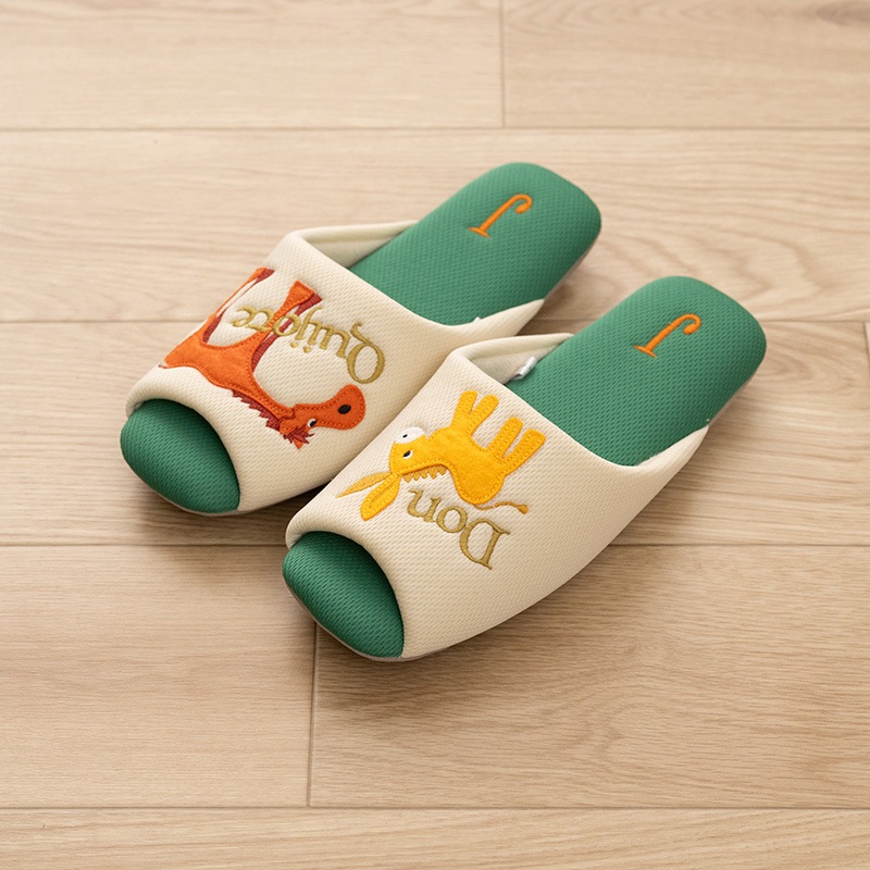 ホコモモラ ドンキホーテ スリッパ 適応サイズ:約22～24cm ブルー/グリーン/レッド/イエロー