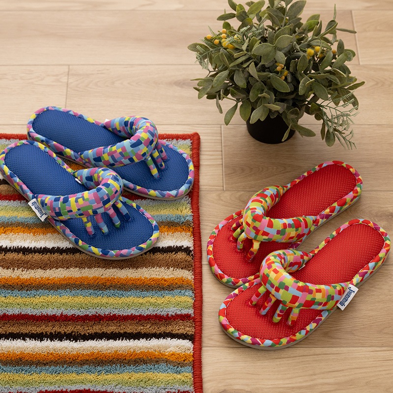 ホコモモラ ラマンチャ 5本指スリッパ 適応サイズ:約22～24cm ブルー/レッド