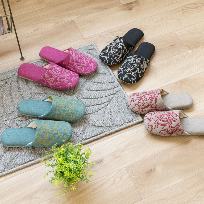 シビラ ベネフィシオス スリッパ Mサイズ(約22~24cm) ベージュ/ブラック/グリーン/ピンク