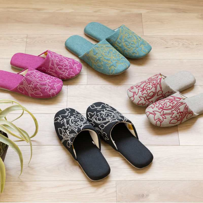 シビラ ベネフィシオス スリッパ Mサイズ(約22~24cm) ベージュ/ブラック/グリーン/ピンク