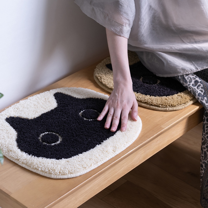 アツコマタノ チェアマット MEME 約32×35cm キャメル/アイボリー