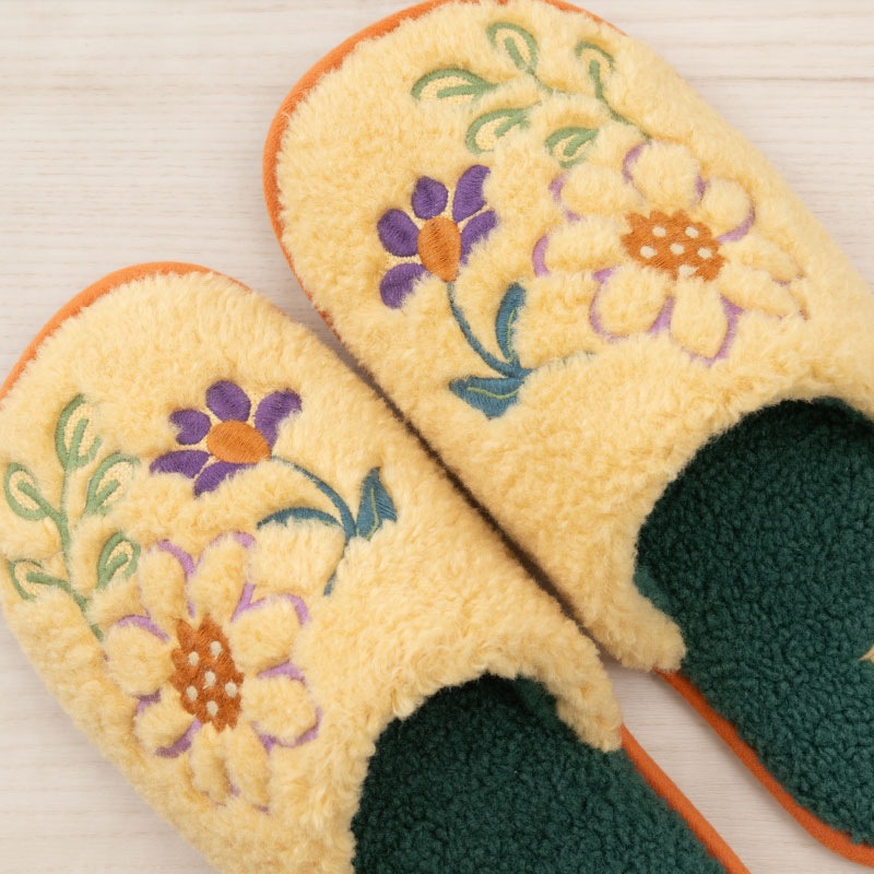 ホコモモラ セゴビア スリッパ 約22～24cm ベージュ/ピンク/イエロー