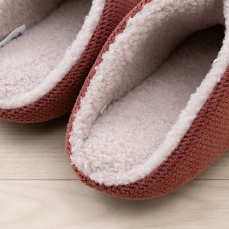 ホコモモラ インペリアル スリッパ 約22~24cm ベージュ/グリーン/レッド