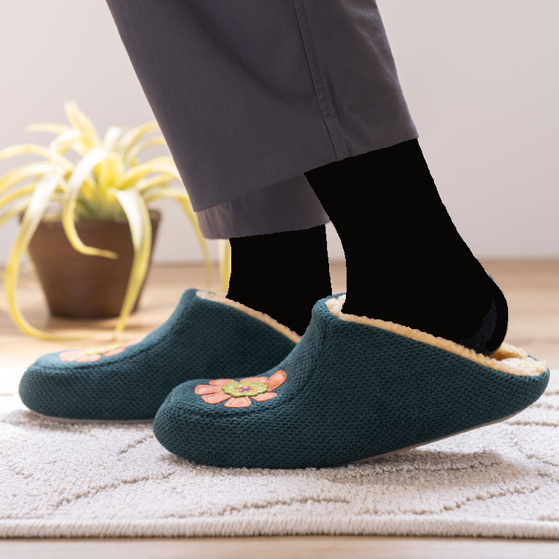 ホコモモラ インペリアル スリッパ 約22~24cm ベージュ/グリーン/レッド