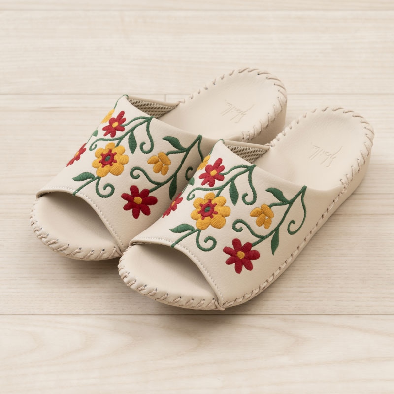 シビラ フロラシオン スリッパ Sサイズ(約21.5~22.5cm)Mサイズ(約22.5~23.5cm)/Lサイズ(約23.5~24.5cm) ベージュ/ネイビーブルー