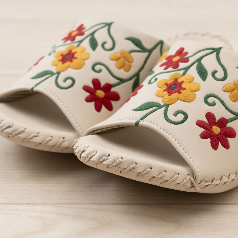 シビラ フロラシオン スリッパ Sサイズ(約21.5~22.5cm)Mサイズ(約22.5~23.5cm)/Lサイズ(約23.5~24.5cm) ベージュ/ネイビーブルー