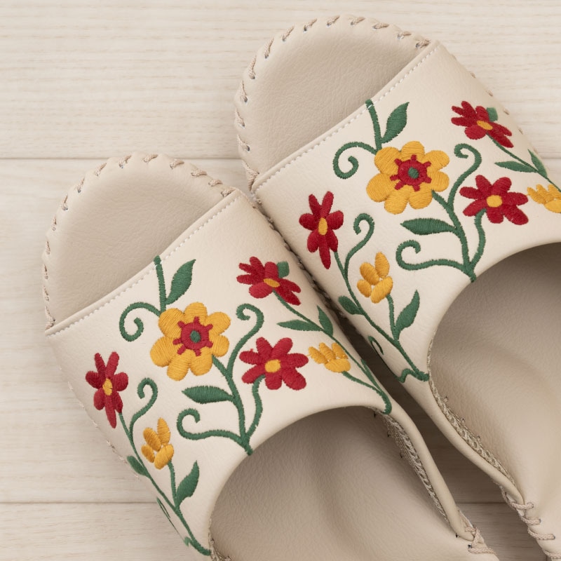 シビラ フロラシオン スリッパ Sサイズ(約21.5~22.5cm)Mサイズ(約22.5~23.5cm)/Lサイズ(約23.5~24.5cm) ベージュ/ネイビーブルー