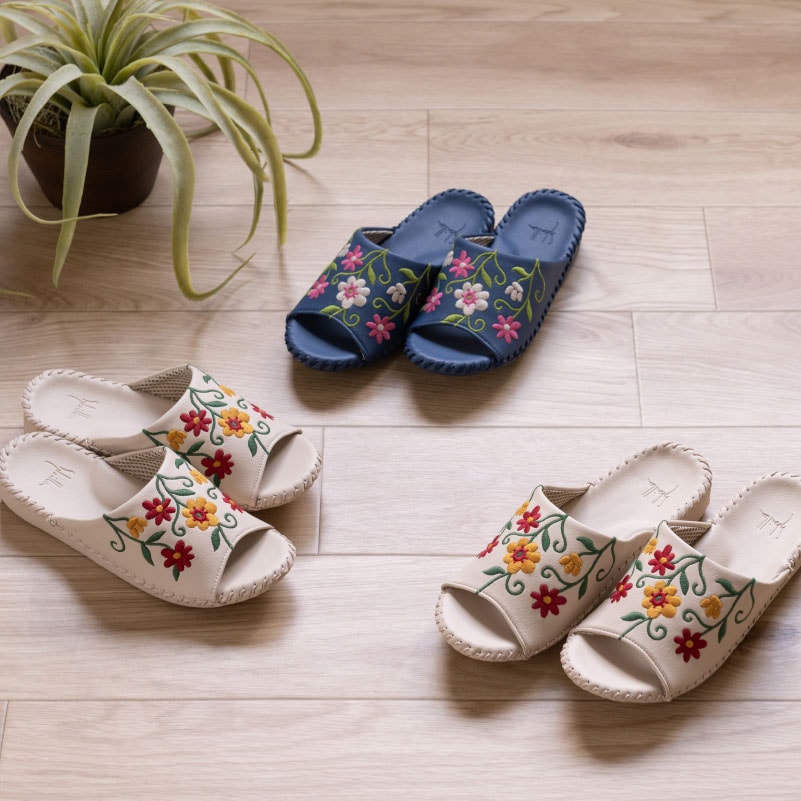 シビラ フロラシオン スリッパ Sサイズ(約21.5~22.5cm)Mサイズ(約22.5~23.5cm)/Lサイズ(約23.5~24.5cm) ベージュ/ネイビーブルー