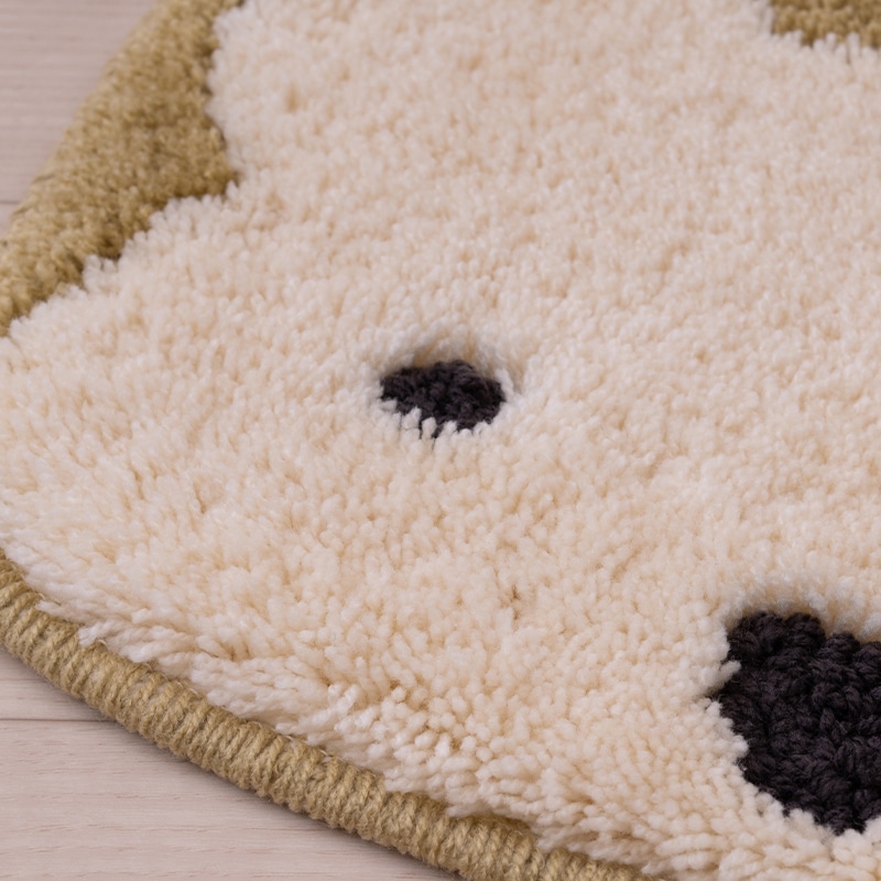 アツコマタノ チェアマット しろくま 約32×35cm ブラウン/カーキ