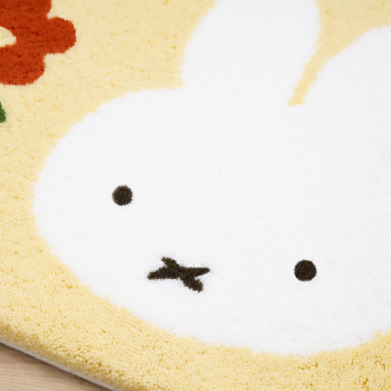 ディックブルーナ インテリアマット 約45×70cm おともだち（ベージュ）/お花と顔（イエロー）/トゥーフェイス（グレー）/ラインボリス（ベージュ）