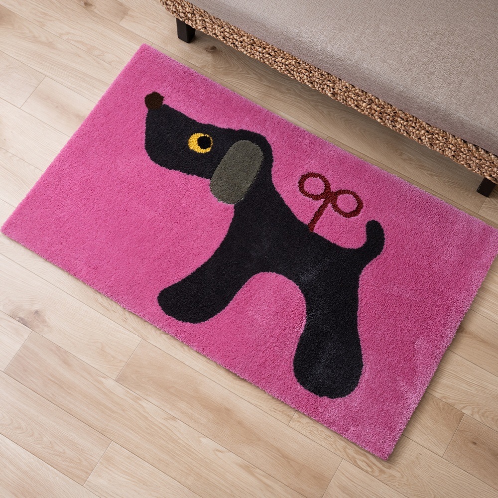 アツコマタノ ねじまき犬 インテリアマット 約70×120cm グリーン/ピンク