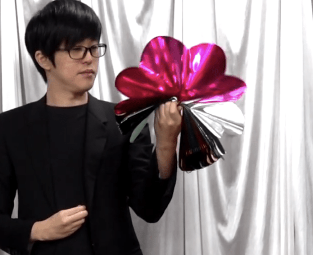 レインボーカスケードストリーマー