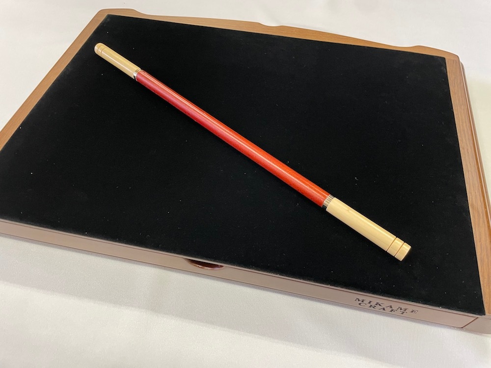 廃盤品 旧MCホッピングテーブル ｜全商品一覧や手品グッズ揃うマジック 