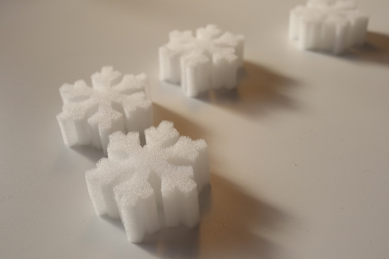 SNOWFLAKE SPONGES by Hugo Choi ※