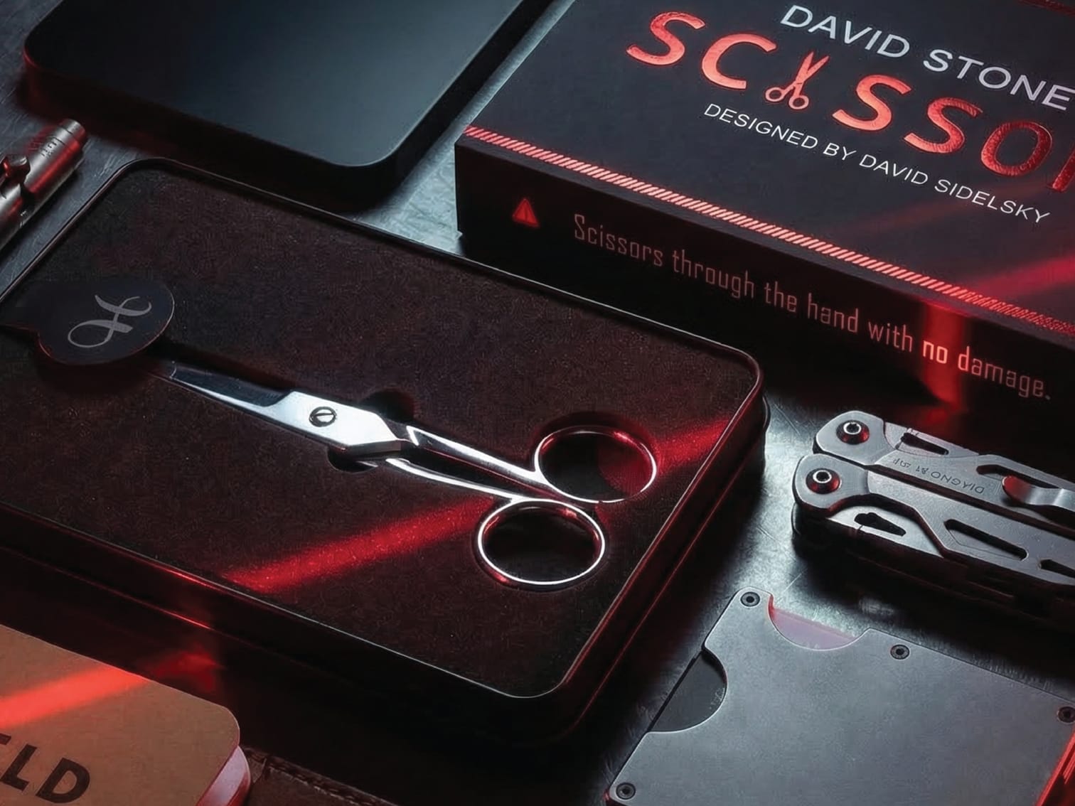 David Stone's SCISSORS by Hanson Chien