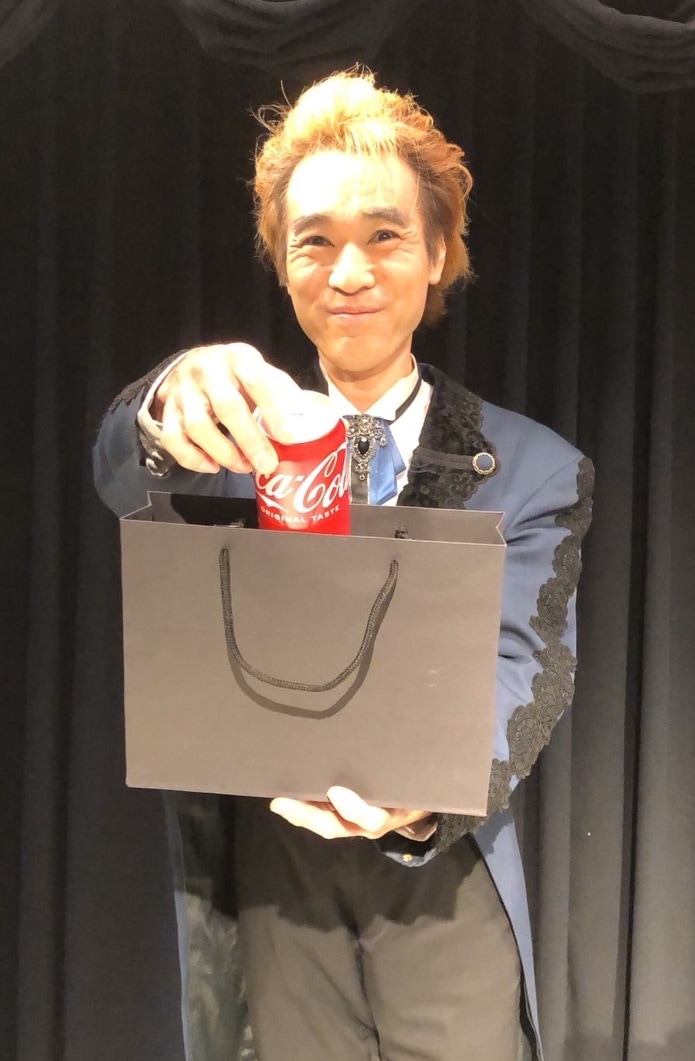 お菓子 プロダクションブラックバッグ
