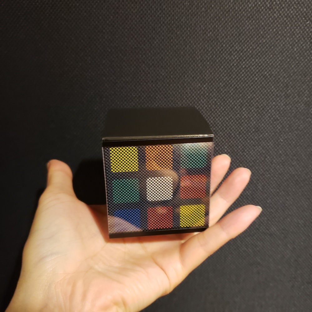 WOW CUBE by Masuda & SYOUMA