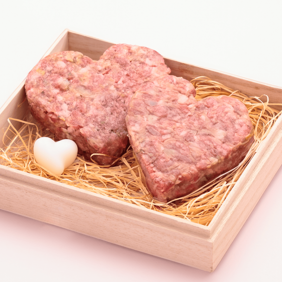 ハート型 黒毛和牛入り牛100%ハンバーグ（約160g） 2個セット 桐箱ギフト