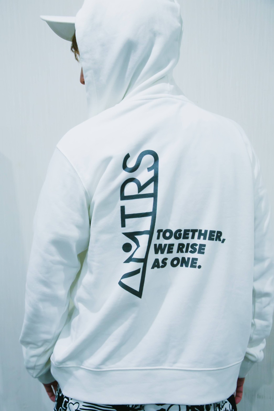 AMTRS ジップパーカー  