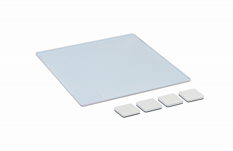 ▲GAONA ガオナ KAKUDAI カクダイ【GA-LF011】洗濯機用トレーと防振パッドのセット 全自動用 (水滴から守る 振動軽減 570×570mm 置くだけ簡単) 