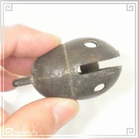 銅 鈴 真鍮 すず 302-34 瓢箪3.4cm 黒色穴あき 1個|銅鈴ベル|中華金具、金物、鈴ベル