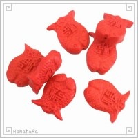堆朱 人工漆 ビーズ M08 双魚 1個 彫漆 手芸素材 アクセサリ パーツ|05堆朱ビーズ|手芸アクセサリ素材