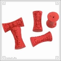 堆朱 人工漆 ビーズ M11 富貴枕 まくら 1個 彫漆 手芸素材 アクセサリ パーツ|05堆朱ビーズ|手芸アクセサリ素材