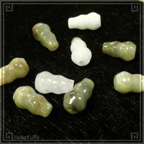 翡翠 彫刻 瓢箪　約4㎝　グリーンとオレンジカラー 翡翠 彫刻 瓢箪 約4㎝ グリーンとオレンジカラー 動物形の石彫刻