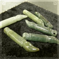 翡翠 ヒスイ ビーズ101 筆 1個|01翡翠ビーズ|手芸アクセサリ素材